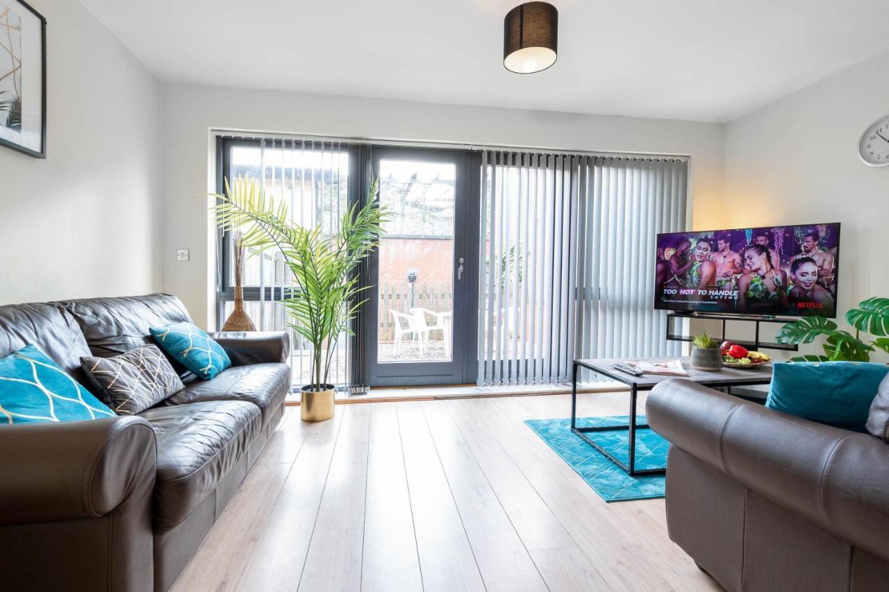 City Centre Townhouse - 3 Bedrooms - Garage - Parking - Top Rated Бирмингем Экстерьер фото